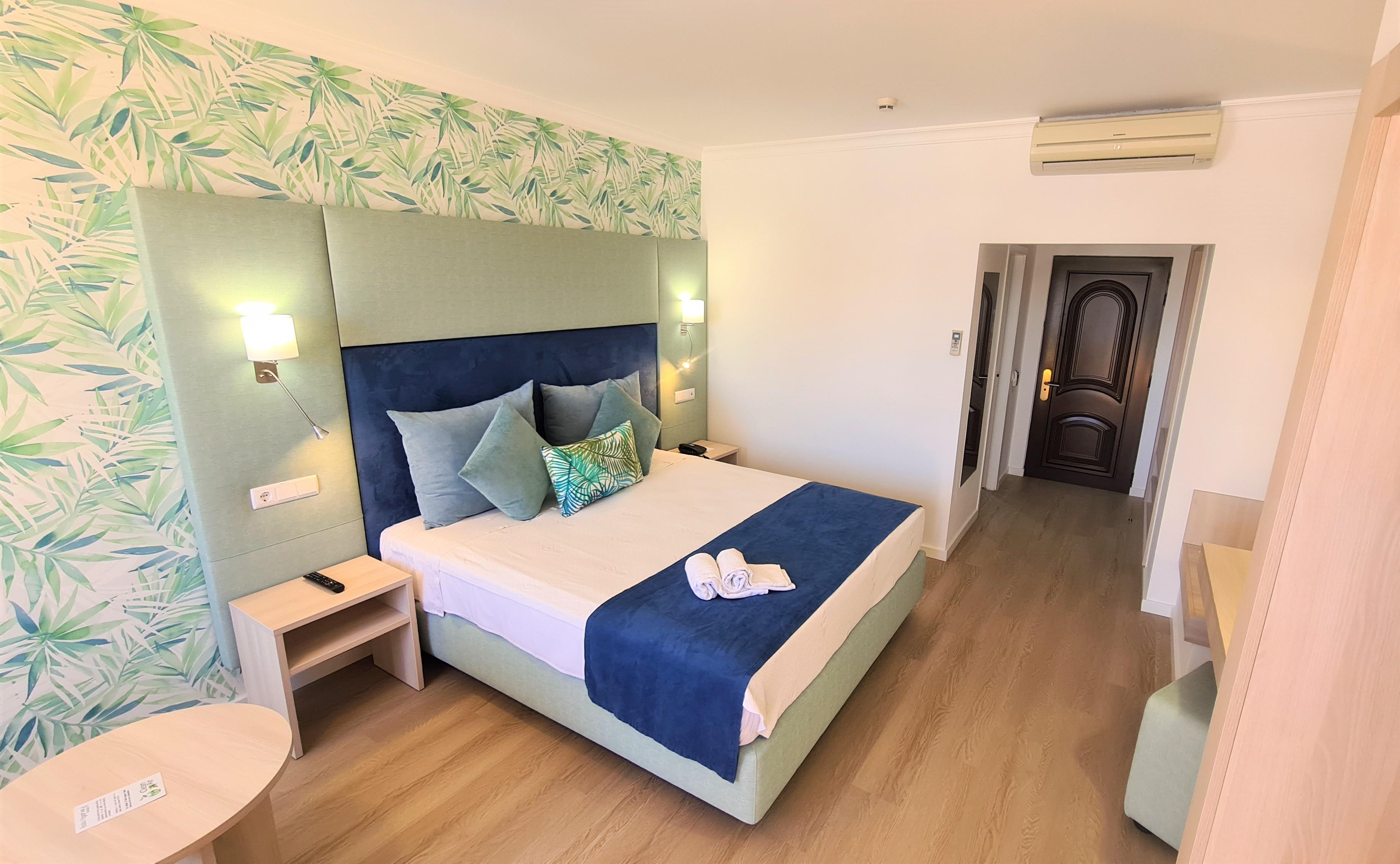Hotel Baia Cristal Beach & Spa Resort Карвоейру Экстерьер фото